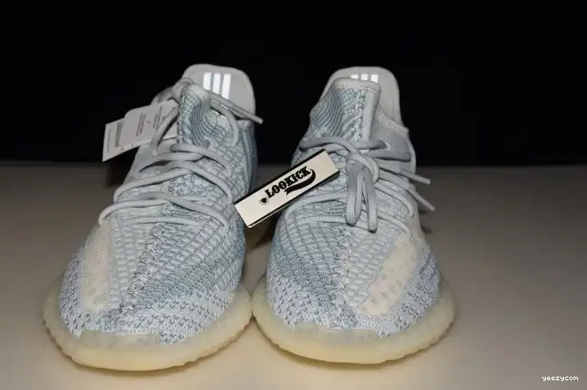 FW3043 Boost Adidas Cloud Yeezy White V2 350 0421